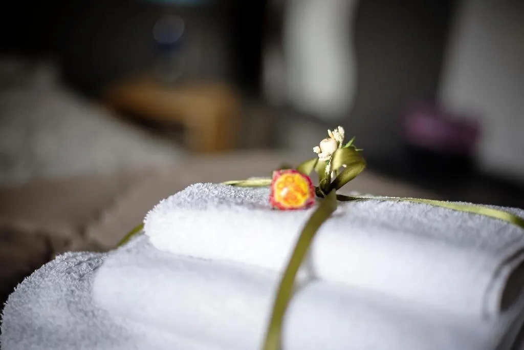 Guest house Toledo H, Naples Historical Center, By Clapa Group Hotel Italy