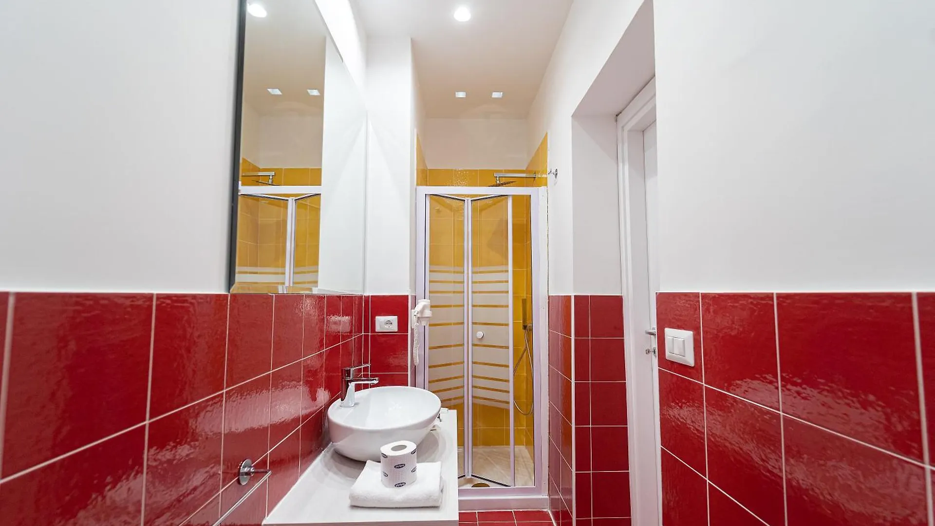 Toledo H, Naples Historical Center, By Clapa Group Hotel