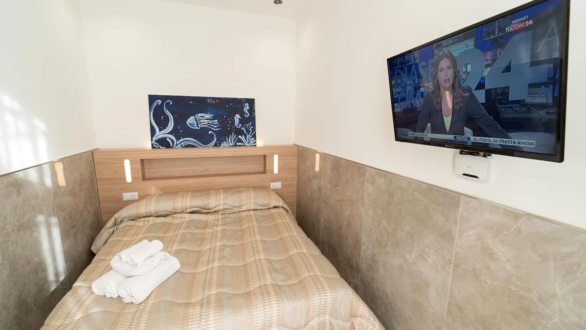 Toledo H, Naples Historical Center, By Clapa Group Hotel